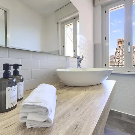 Marina House * Varenna